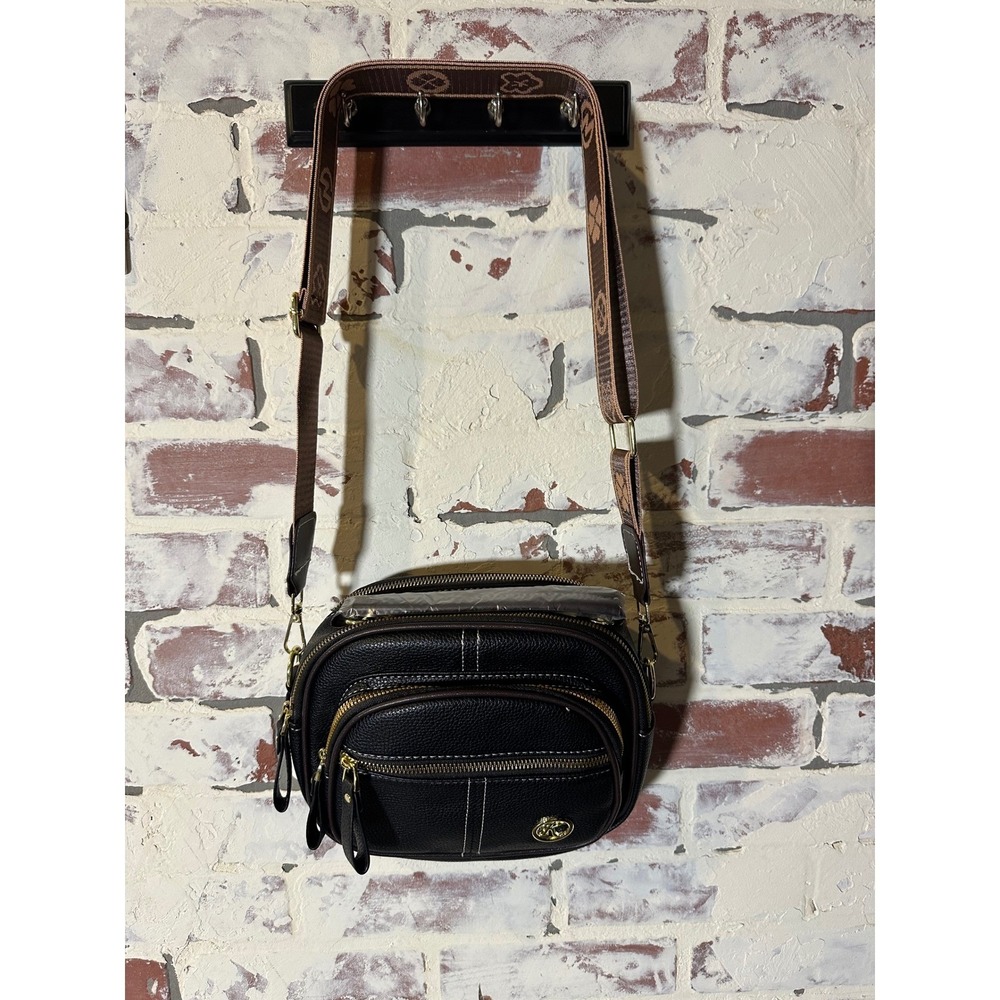 K Black Pebbled Vegan Leather Crossbody Bag‎ with Patterned Guitar Strap